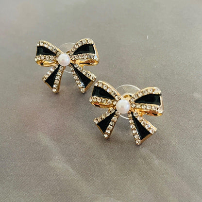 Little Bow Pearl Earrings - Christmas Special - Kin Trading Post